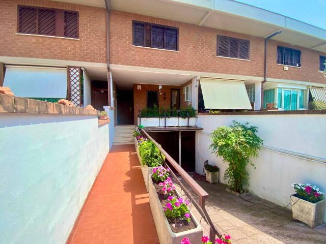 Villa in vendita a Roma RM