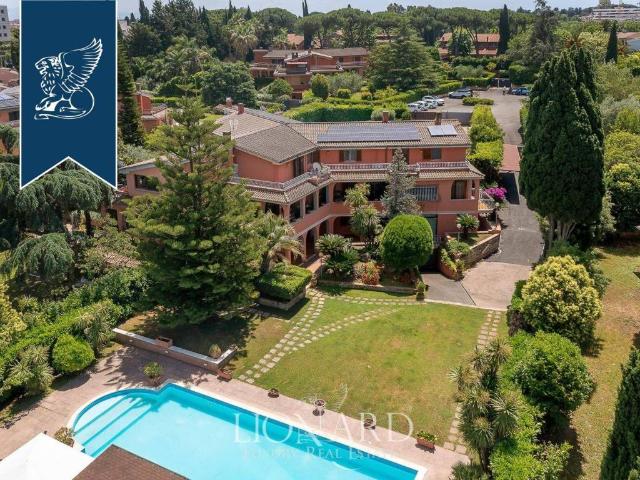 Villa in vendita a Roma RM