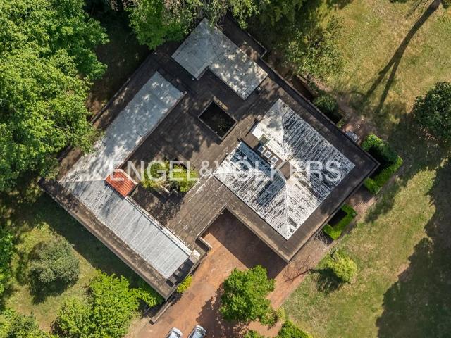 Villa in vendita a Roma RM