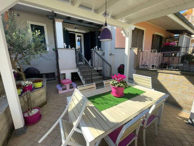 Villa in vendita a Roma RM