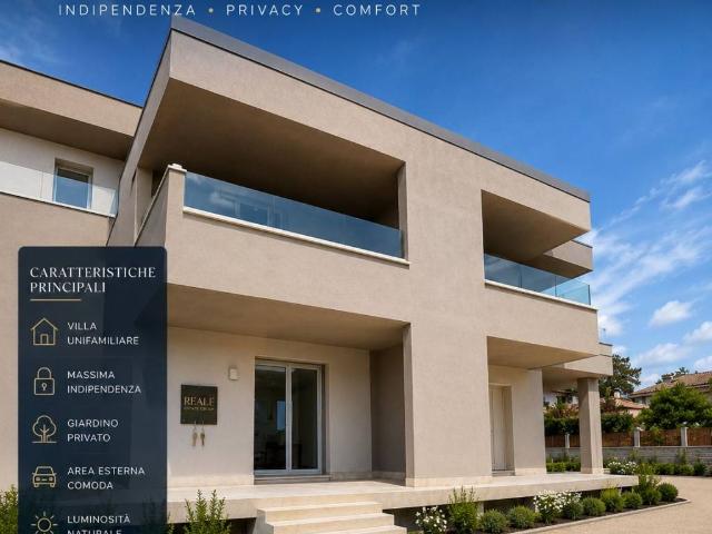 Villa in vendita a Roma RM