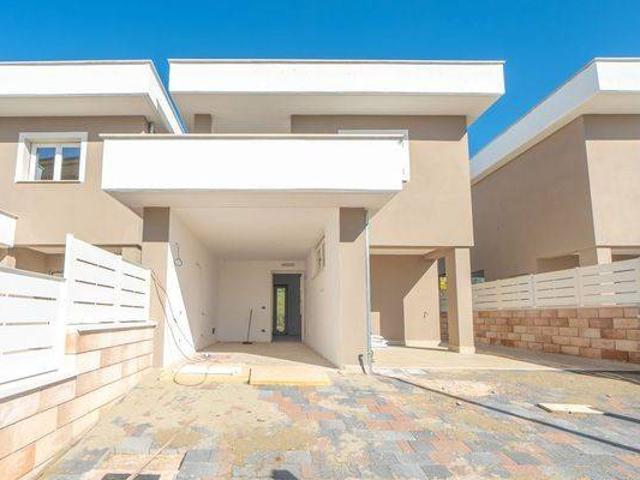 Villa in vendita a Roma RM