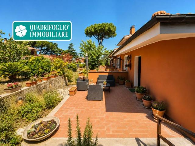 Villa in vendita a Ciampino RM