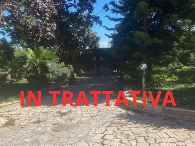 Villa in vendita a Roma RM