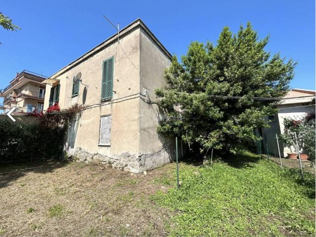 Villa in vendita a Roma RM