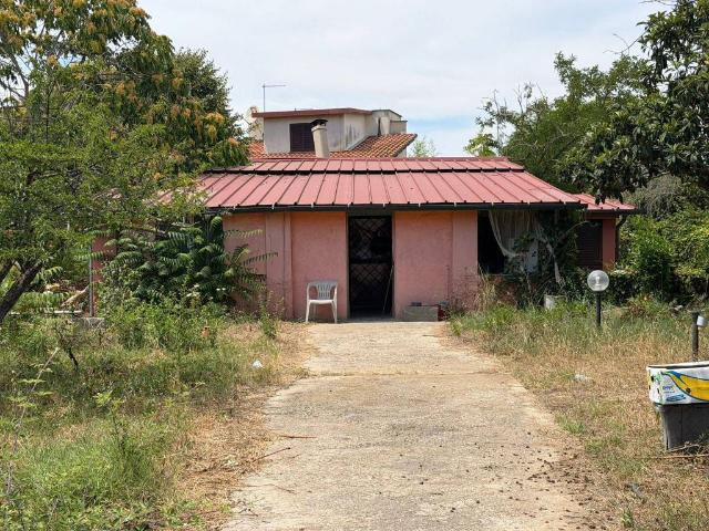 Villa in vendita a Roma RM