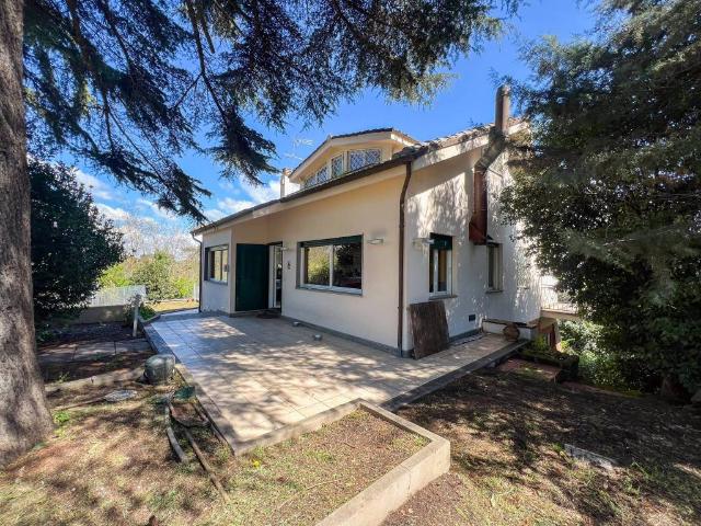 Villa in vendita a Roma RM
