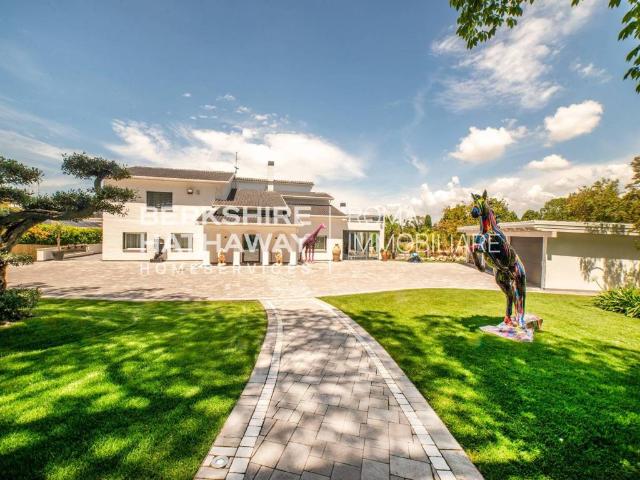 Villa in vendita a Roma RM