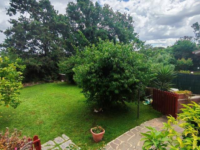 Villa in vendita a Roma RM