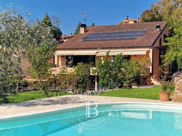 Villa in vendita a Roma RM
