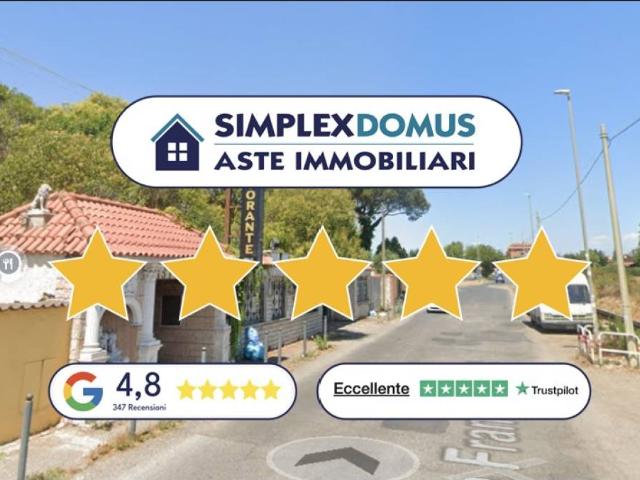 Villa in vendita a Roma RM