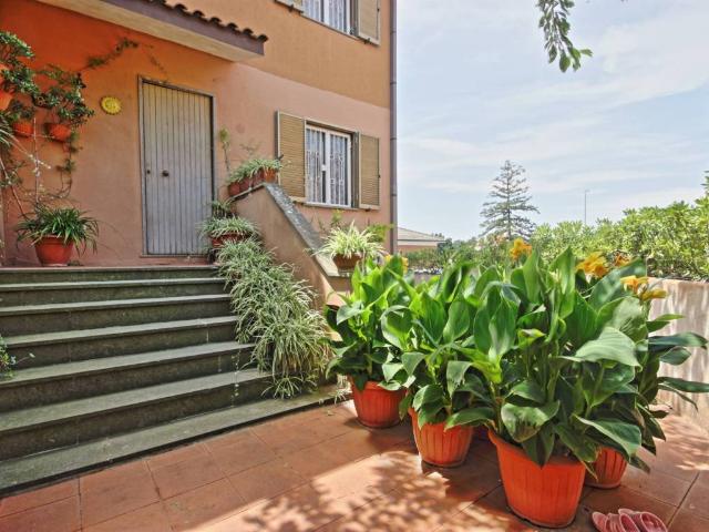 Villa in vendita a Roma RM