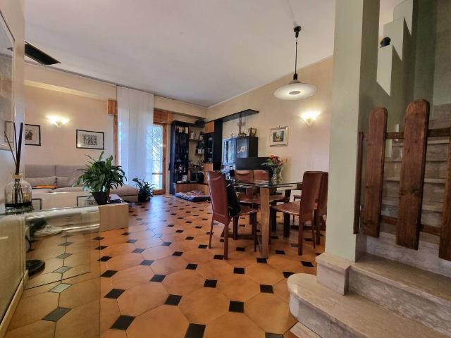 Villa in vendita a Roma RM