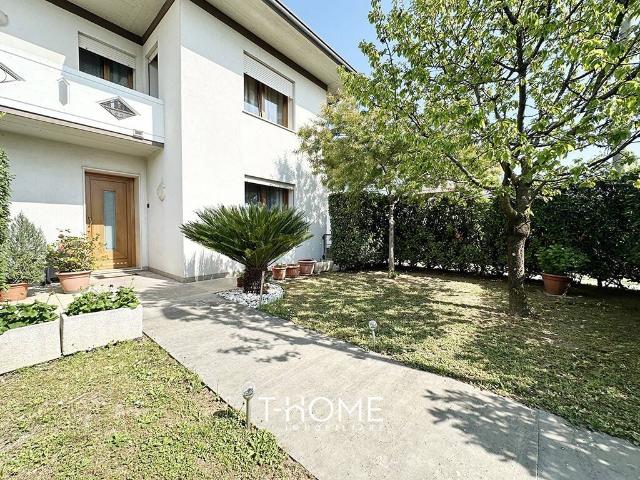 Villa in vendita a Romano d'Ezzelino VI