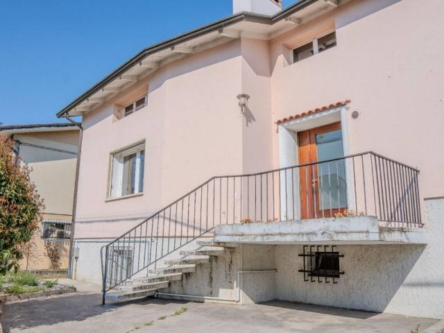 Villa in vendita a Romano d'Ezzelino VI