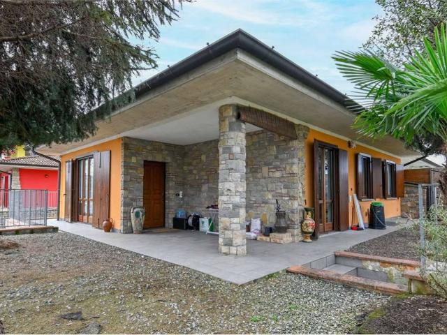 Villa in vendita a Romano di Lombardia BG