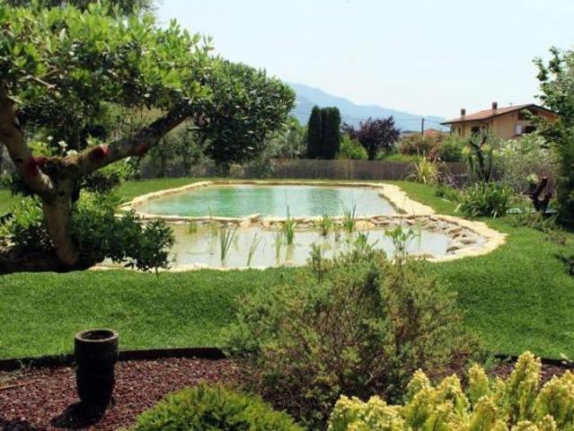 Villa in vendita a Romagnano Massa 400 mq Rif: 1426125