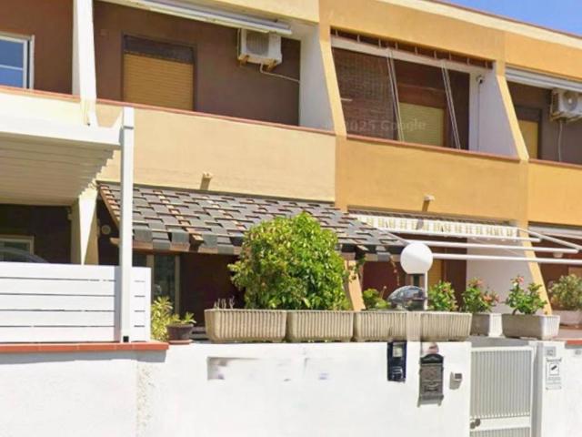Villa in vendita a Rometta ME