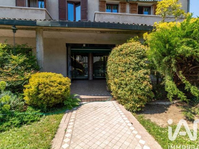 Villa in vendita a Ronco all'Adige VR