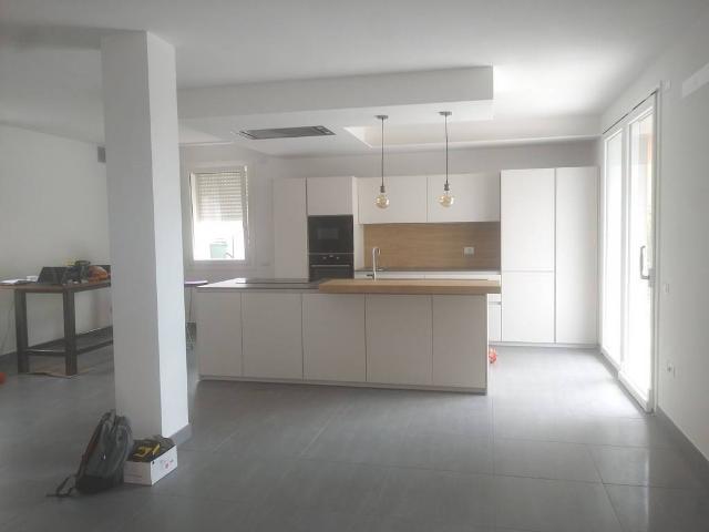 Villa in vendita a Ronco all'Adige VR