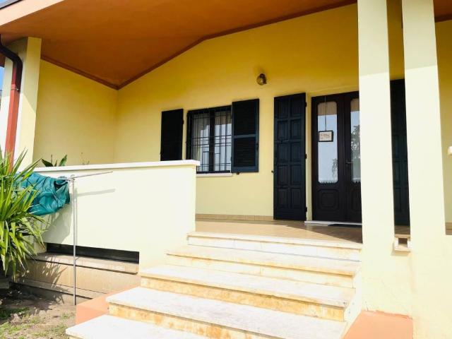 Villa in vendita a Ronco all'Adige VR