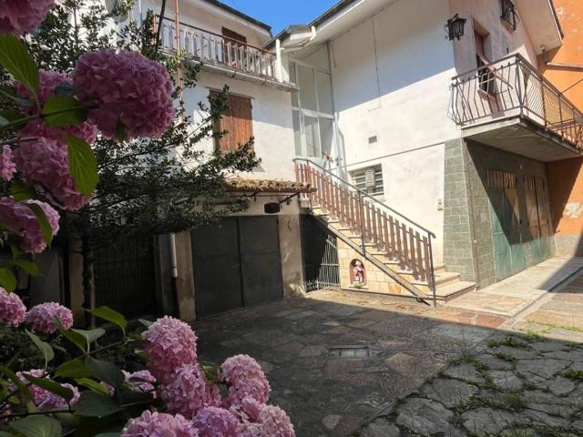Villa in vendita a Ronco Scrivia GE