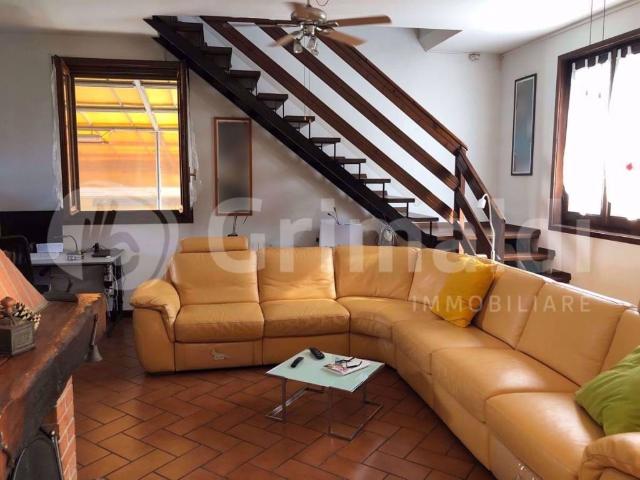 Villa in vendita a Roncaro PV
