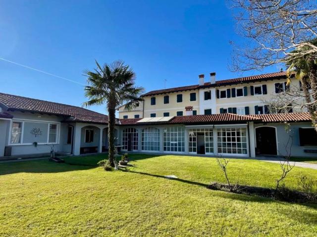 Villa in vendita a Ronchis UD