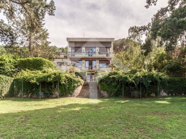 Villa in vendita a Ronciglione VT