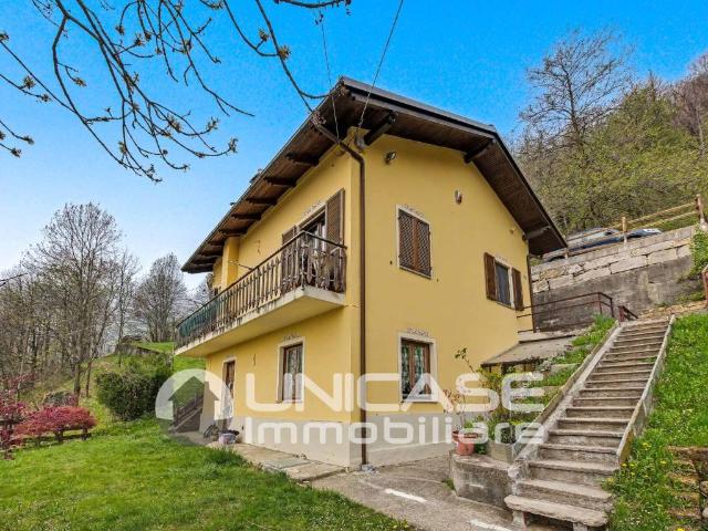 Villa in vendita a Rorà TO