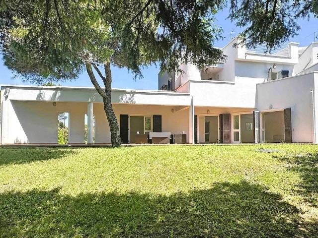 Villa in vendita a Rosignano Marittimo