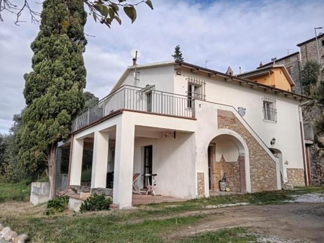 Villa in vendita a Rosignano Marittimo 160 mq Rif: 1296806