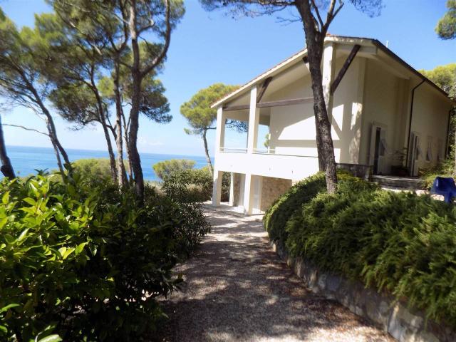 Villa in vendita a Rosignano Marittimo