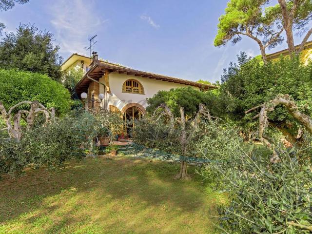 Villa in vendita a Rosignano Marittimo