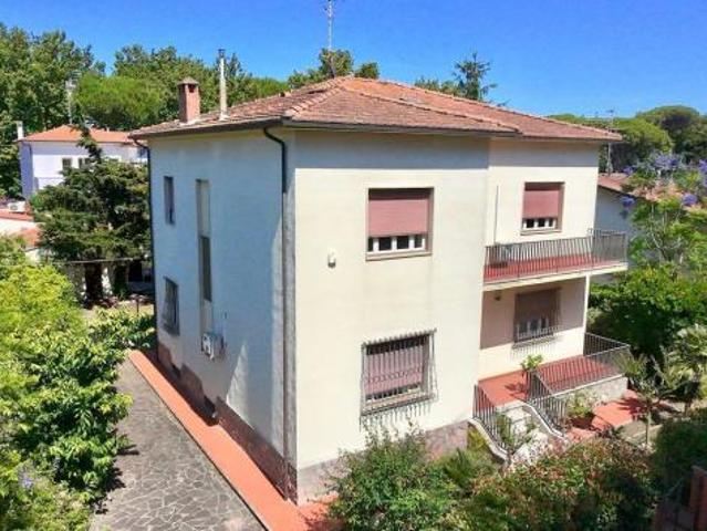 Villa in vendita a Rosignano Marittimo