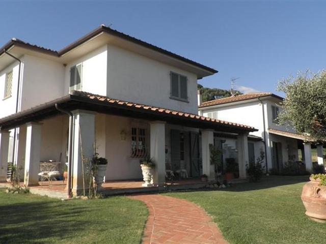 Villa in vendita a Rosignano Marittimo