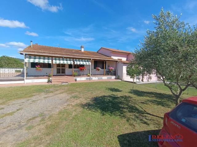 Villa in vendita a Rosignano Marittimo LI