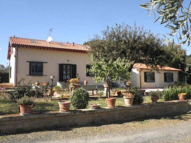 Villa in vendita a Rosignano Marittimo LI
