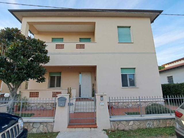 Villa in vendita a Rosignano Marittimo LI