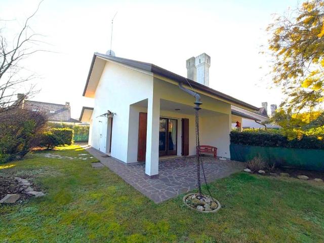Villa in vendita a Rosolina RO