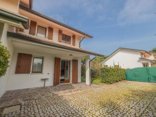 Villa in vendita a Rosolina RO