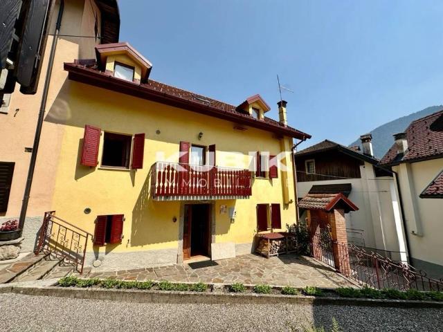 Villa in vendita a Ravascletto UD