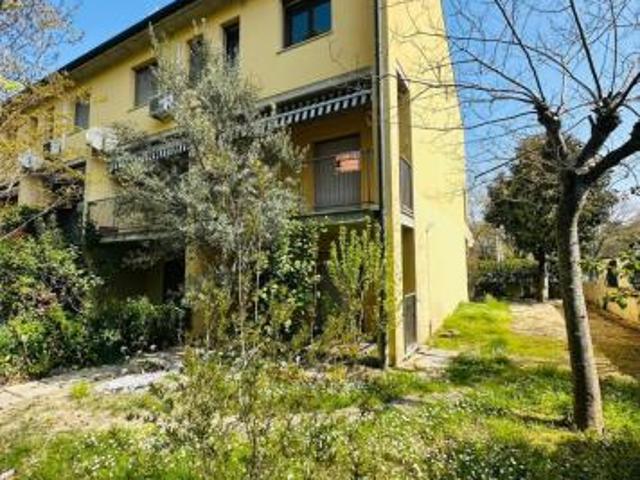 Villa in vendita a Ravenna