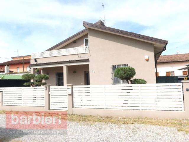 Villa in vendita a Ravenna