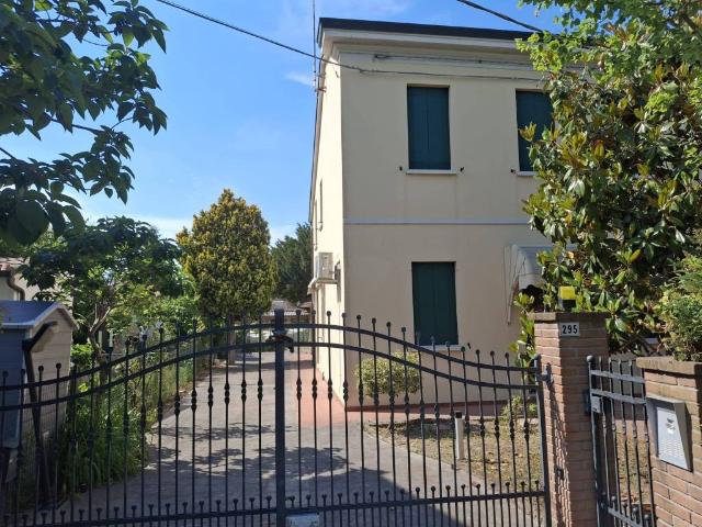 Villa in vendita a Ravenna RA
