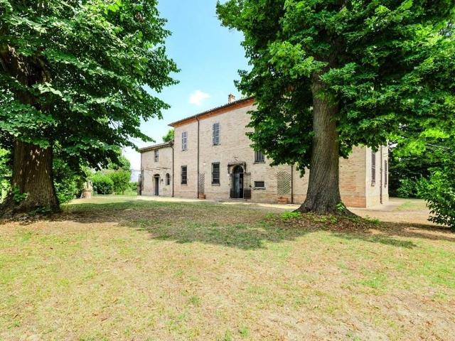 Villa in vendita a Ravenna RA
