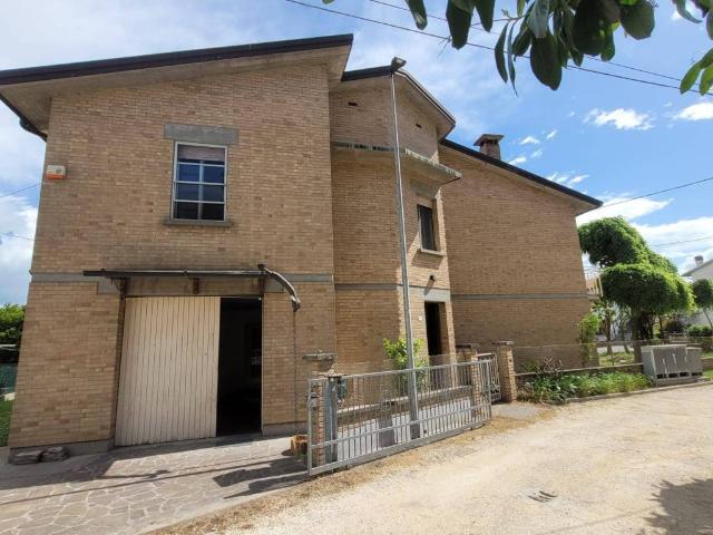 Villa in vendita a Ravenna RA