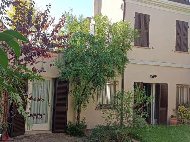 Villa in vendita a Ravenna RA