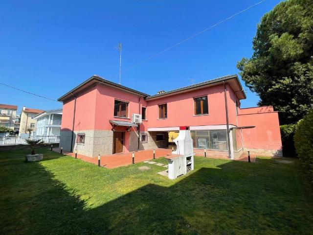 Villa in vendita a Ravenna RA