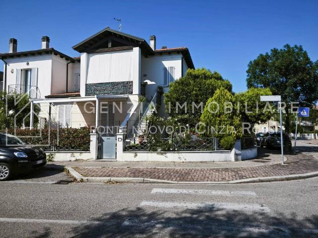 Villa in vendita a Ravenna RA